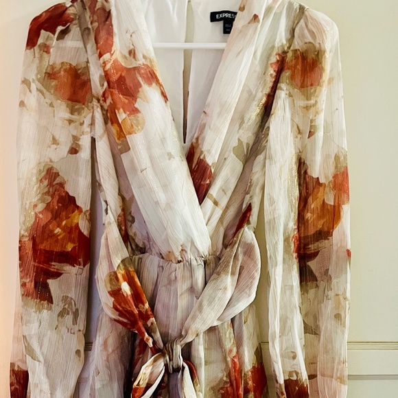 Express Rust and Ivory Floral Romper/ Mini Dress - Picture 1 of 3